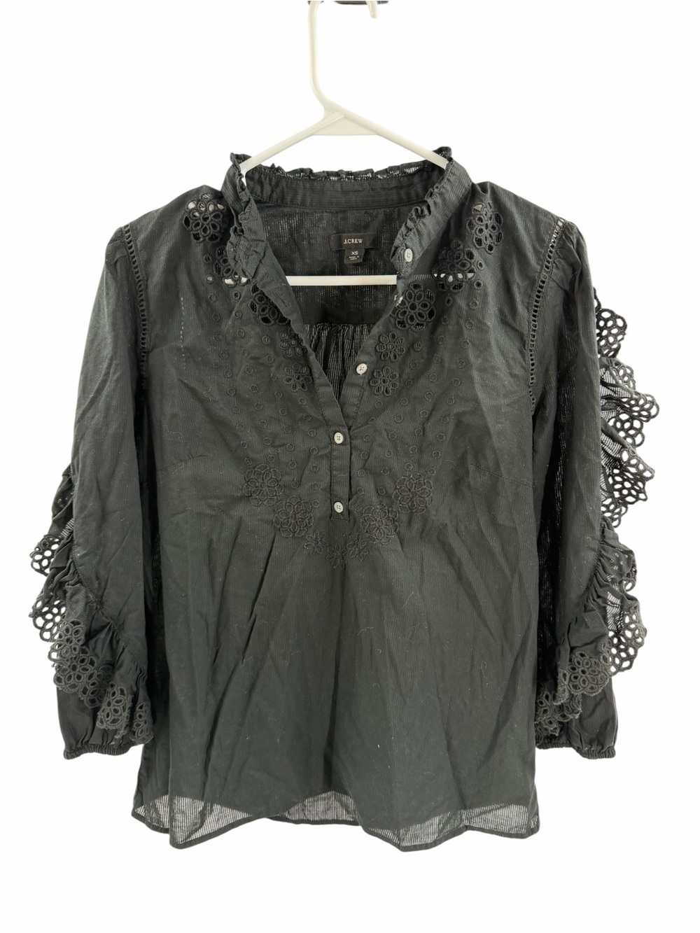 J.Crew Ruffle-sleeve top with embroidered eyelet details black 100% Cotton XS